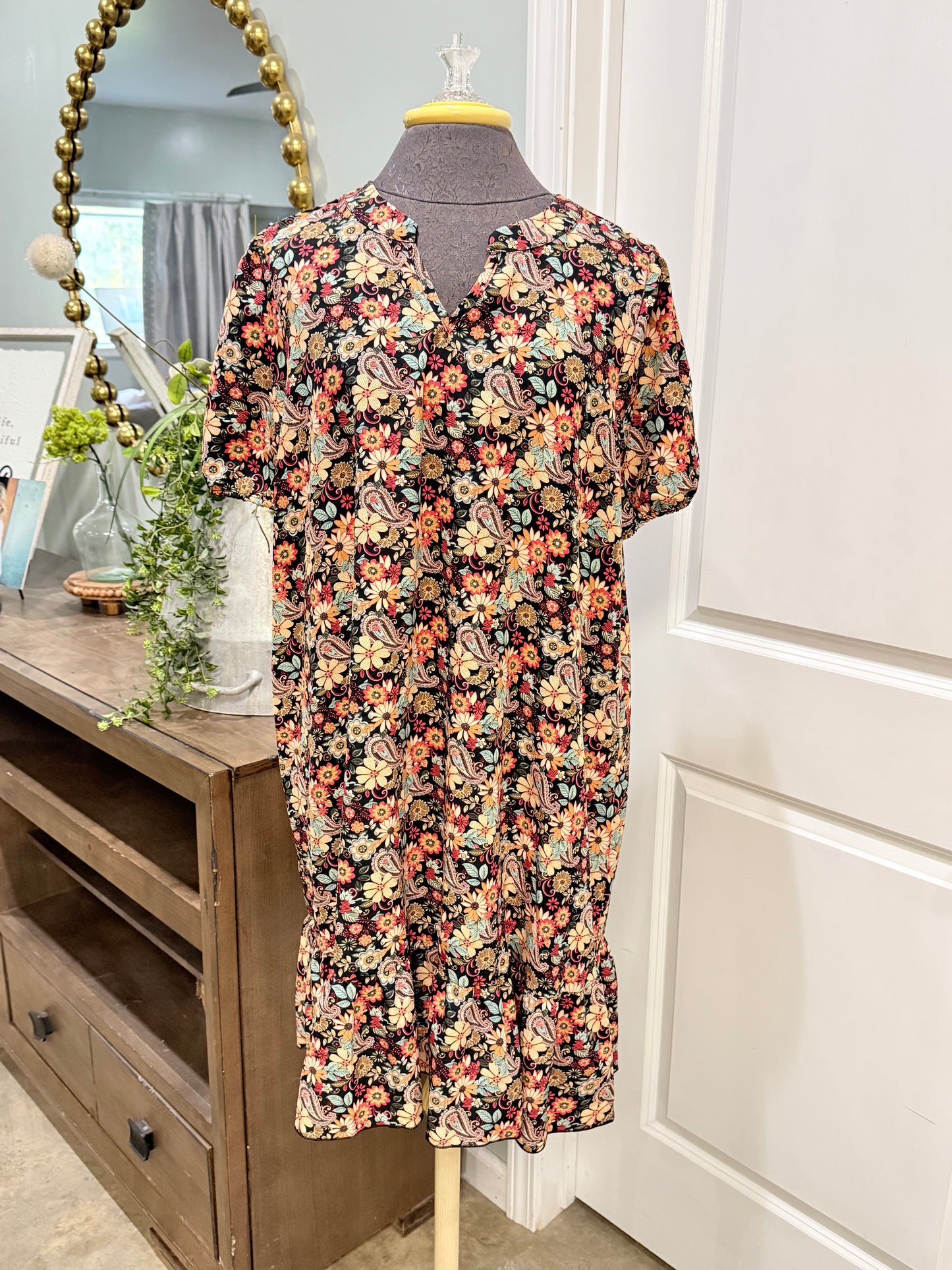 Womens Paisley Ruffle Dress XL EUC