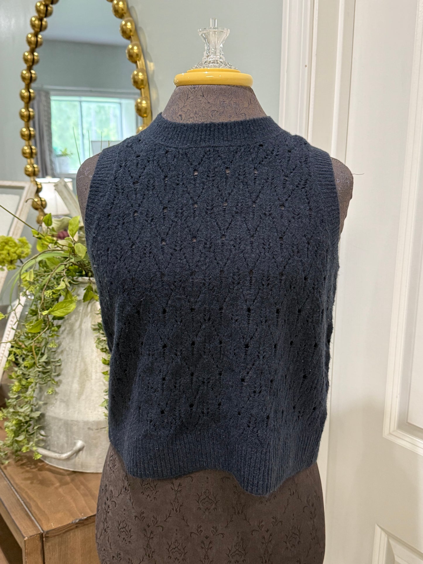 Womens Navy Knit Sweater Vest Medium NWT