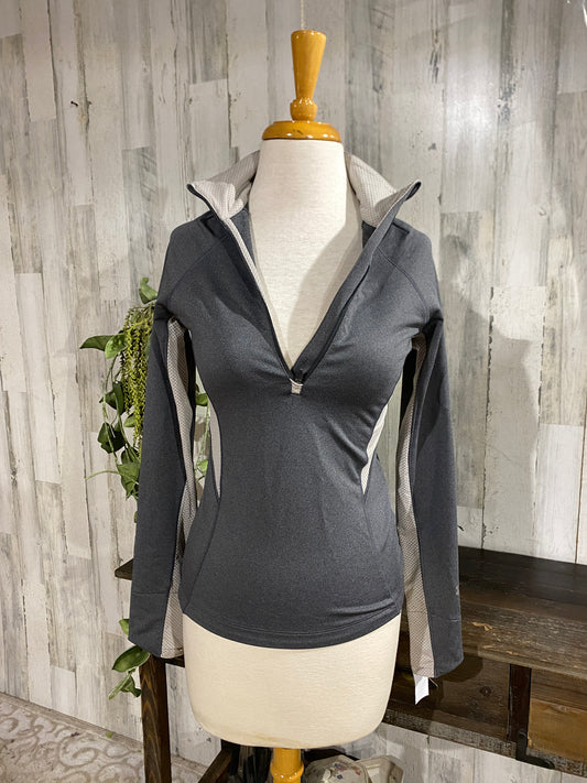 Womens Under Armour Pullover XSmall