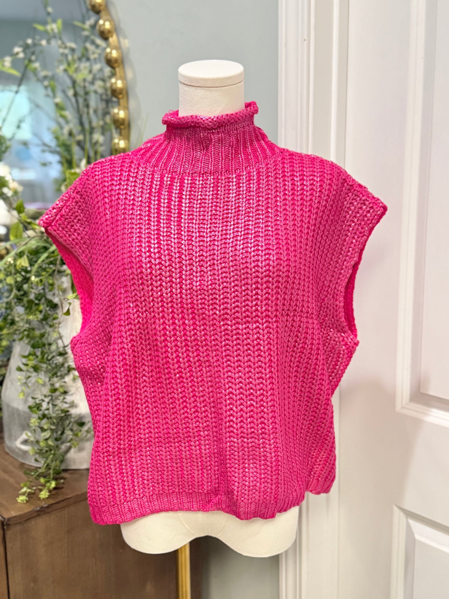 Womens She+Sky Sleeveless Sweater Blouse Large EUC
