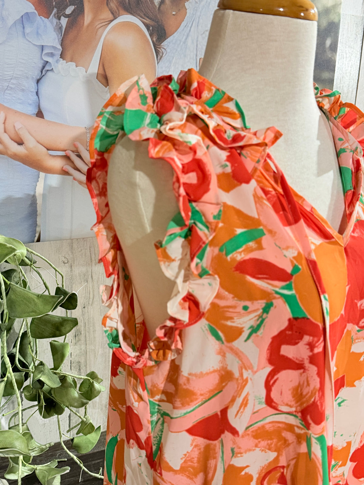 Womens Entro Floral Flutter Sleeve Blouse Large EUC