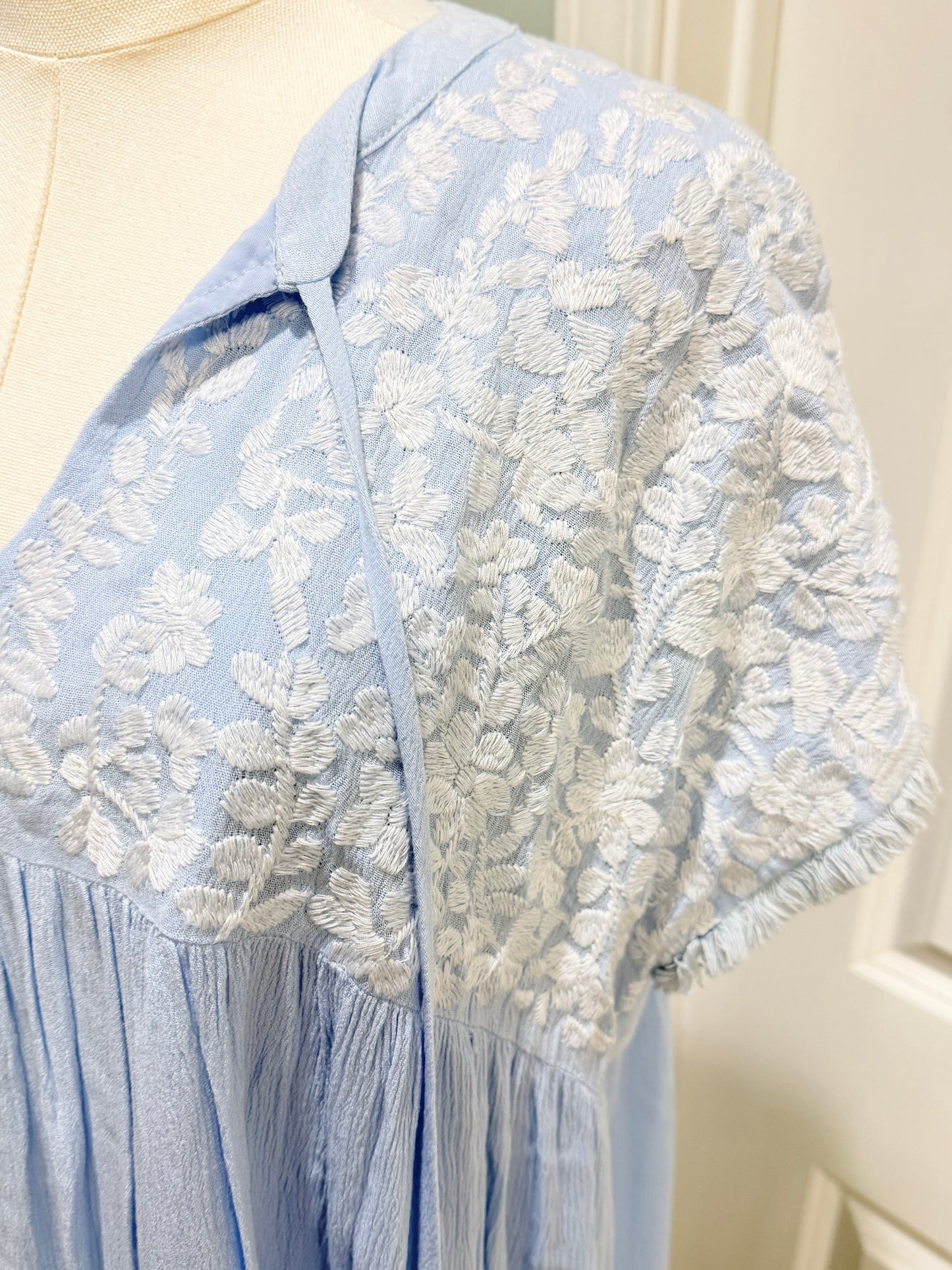 Womens J. Marie Blue Knee Length Dress Large EUC