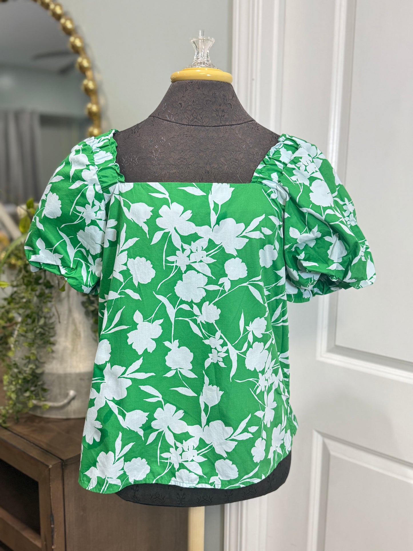 Womens Green Puff Sleeve Blouse Medium EUC