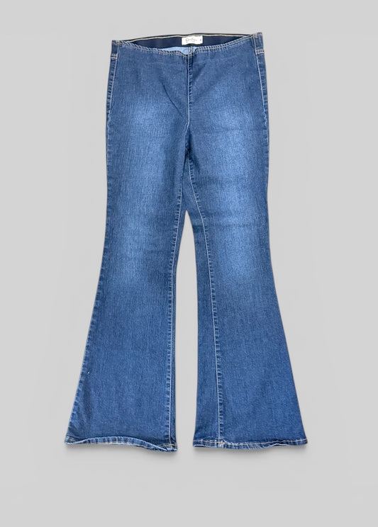 Womens Jessica Simpson Pull On Jeans 30
