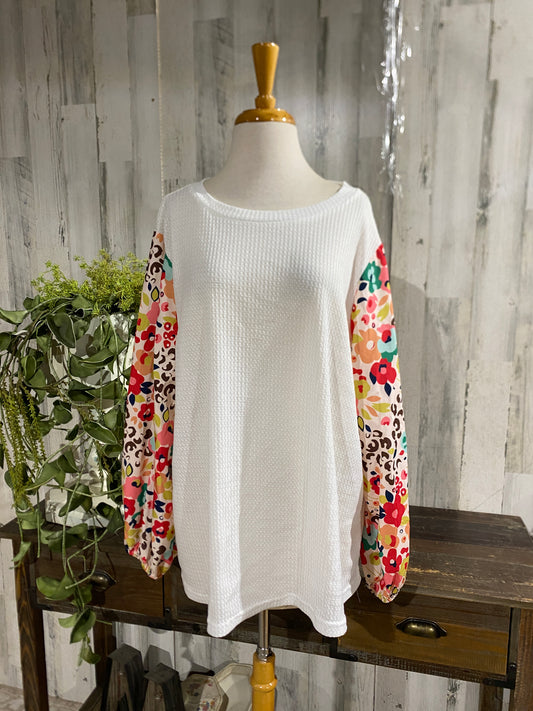 Womens Satin Sleeve Top Sz 3XL