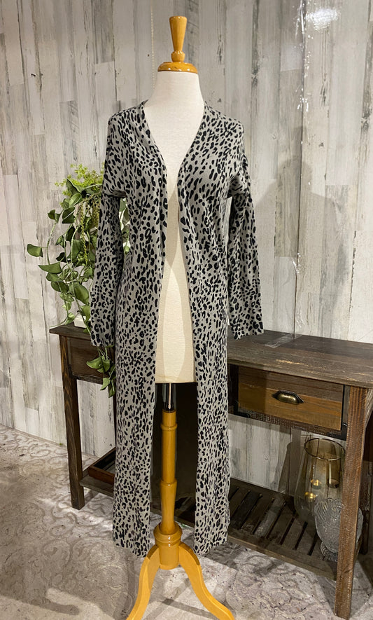 Womens Leopard Duster Small/Med