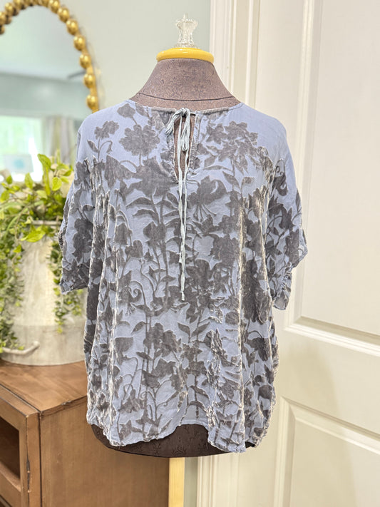 Womens Love and Liberty Velvet Blouse Small EUC