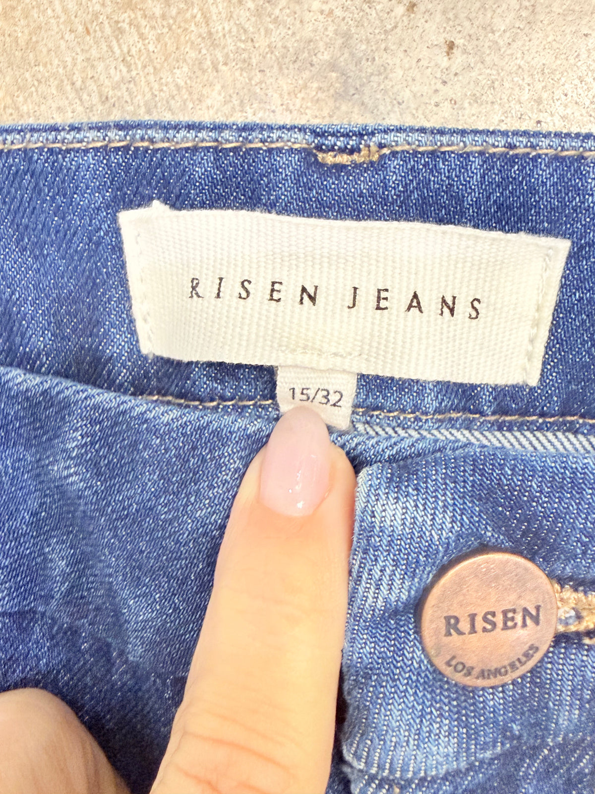 Womens Risen Tummy Control Jeans Size 15 NWT