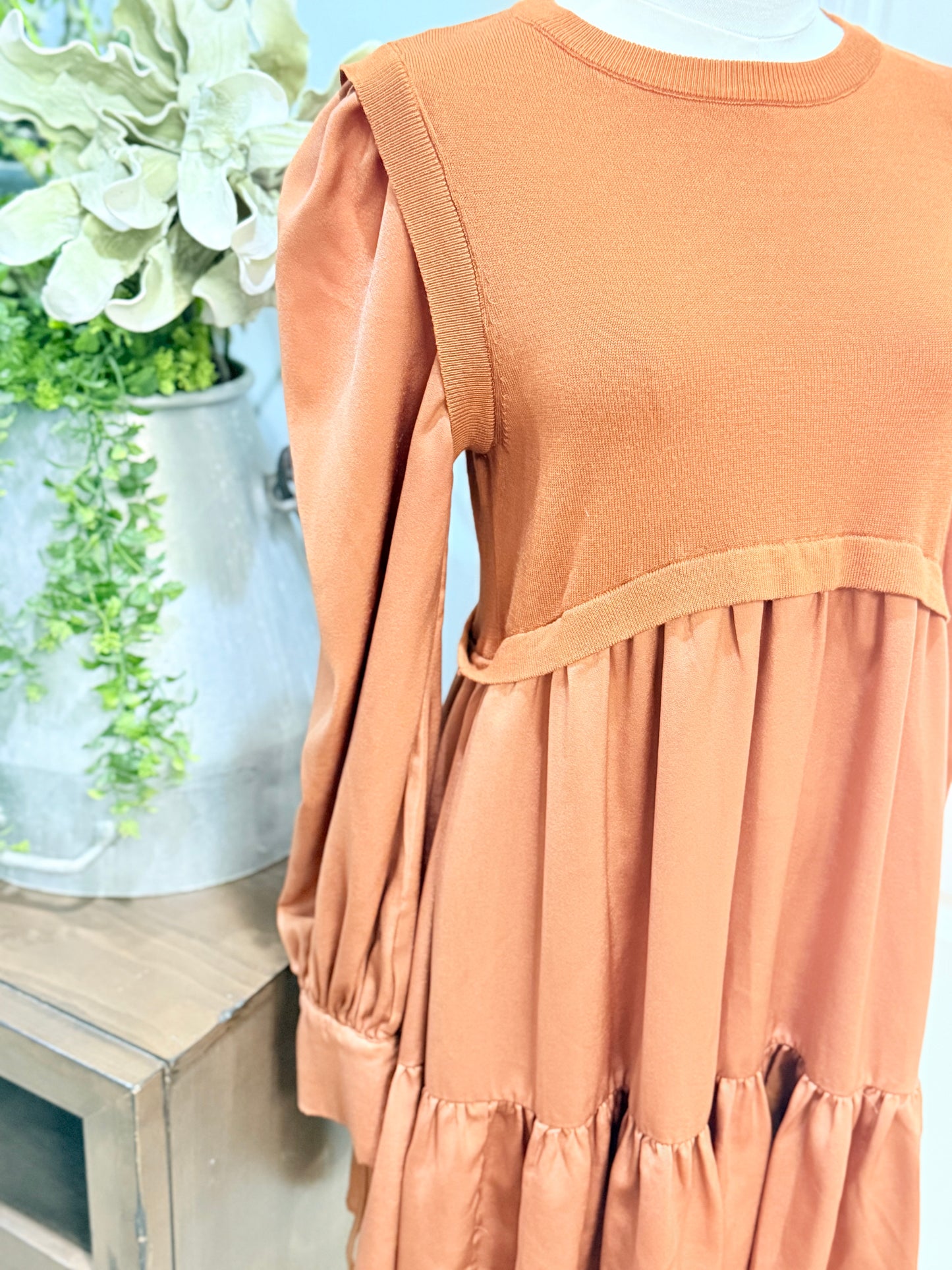 Womens &Merci Orange Dress Large EUC