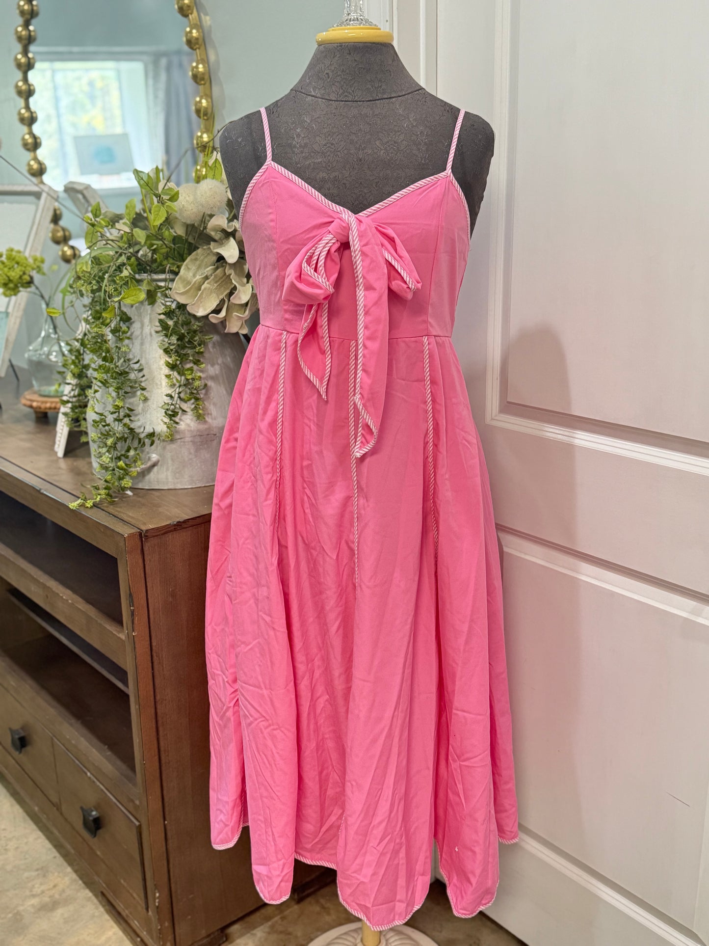 Womens Entro Dress Medium NWT