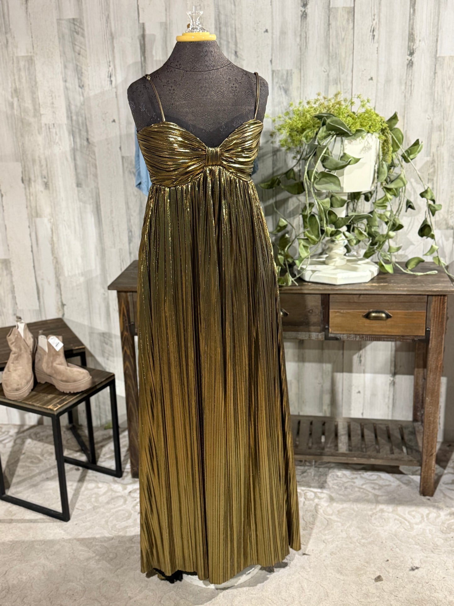 Womens Flying Tomato Dress Size Small