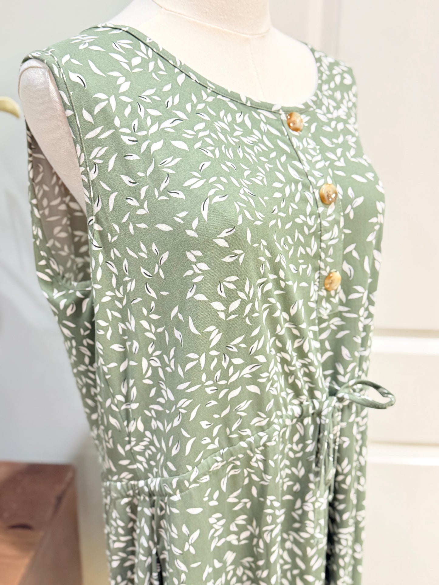 Womens Green Floral Dress 1XL EUC