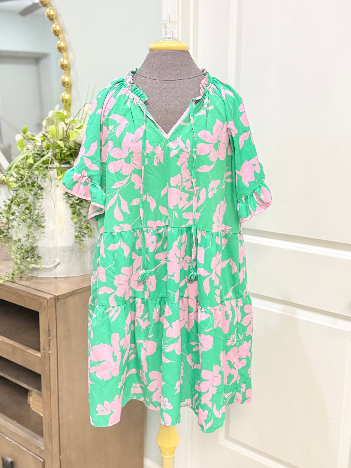 Womens Umgee Ruffle Dress Large EUC