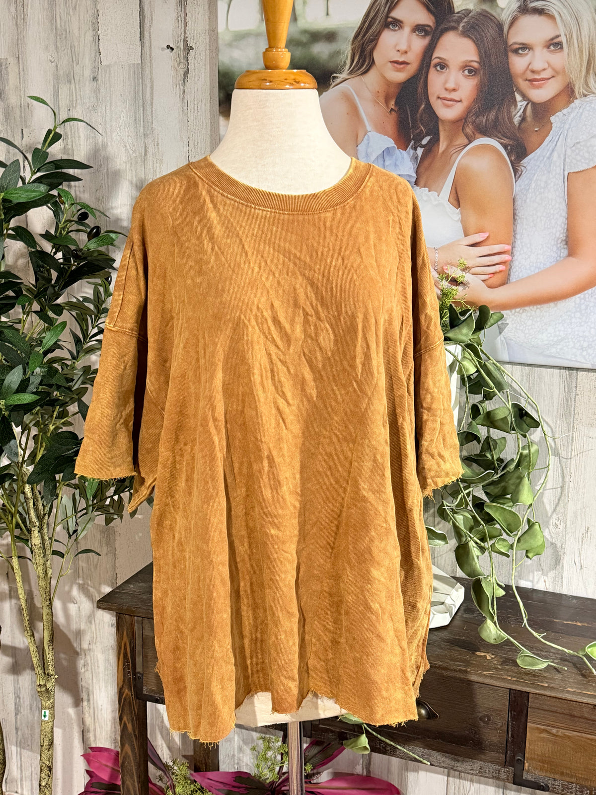 Womens Zenana Acid Wash Tshirt L/XL NWT