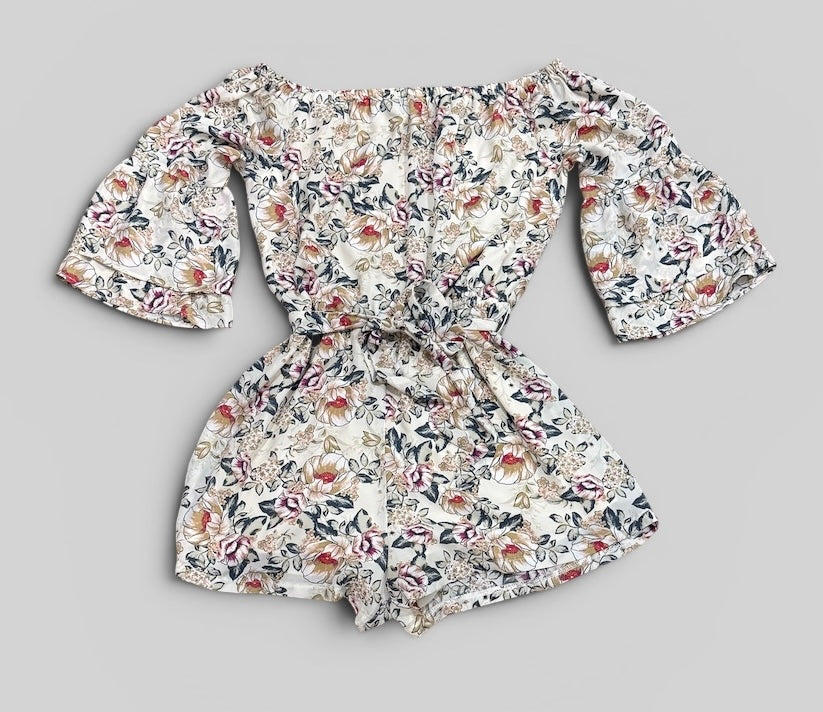 Womens As U Wish Floral Romper Medium EUC