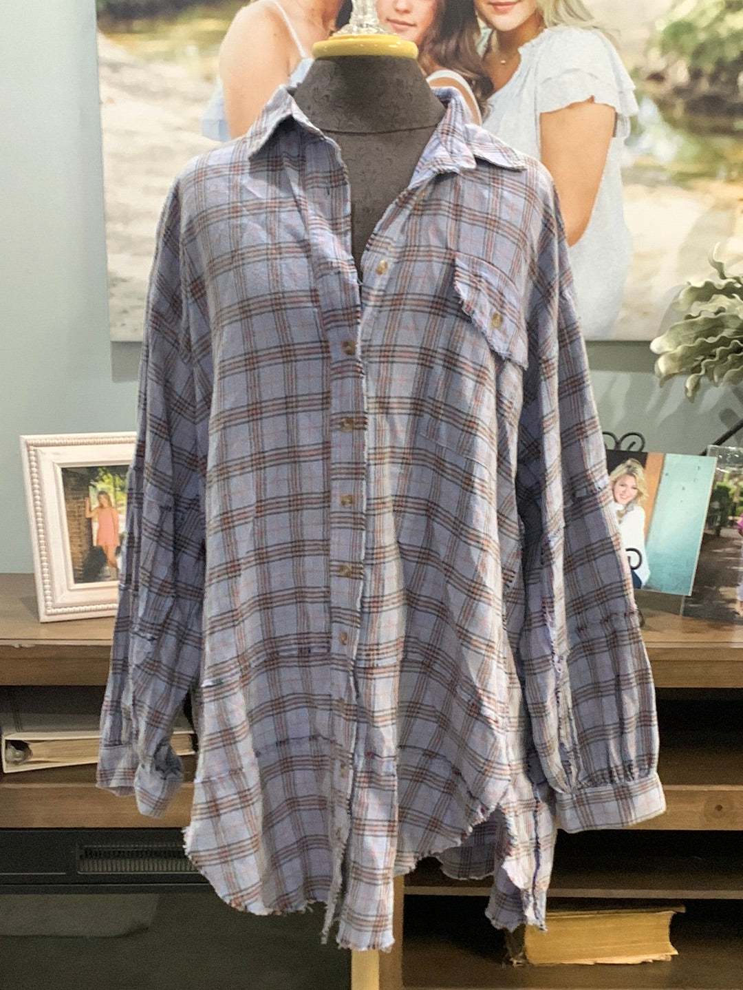 Womens Easel Flannel Blouse Size Medium NWT