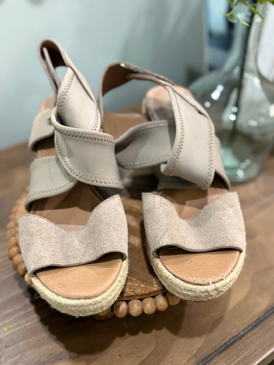 Womens Moda Spana Wedges Size 8.5