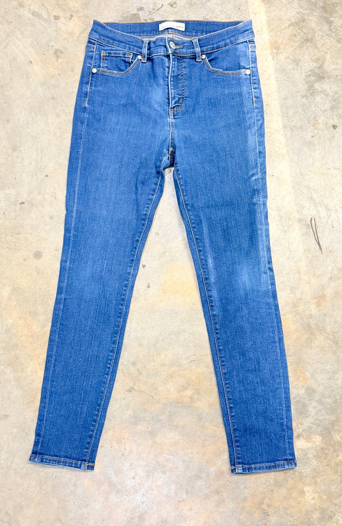 Womens Loft Skinny Jeans Size 4 EUC