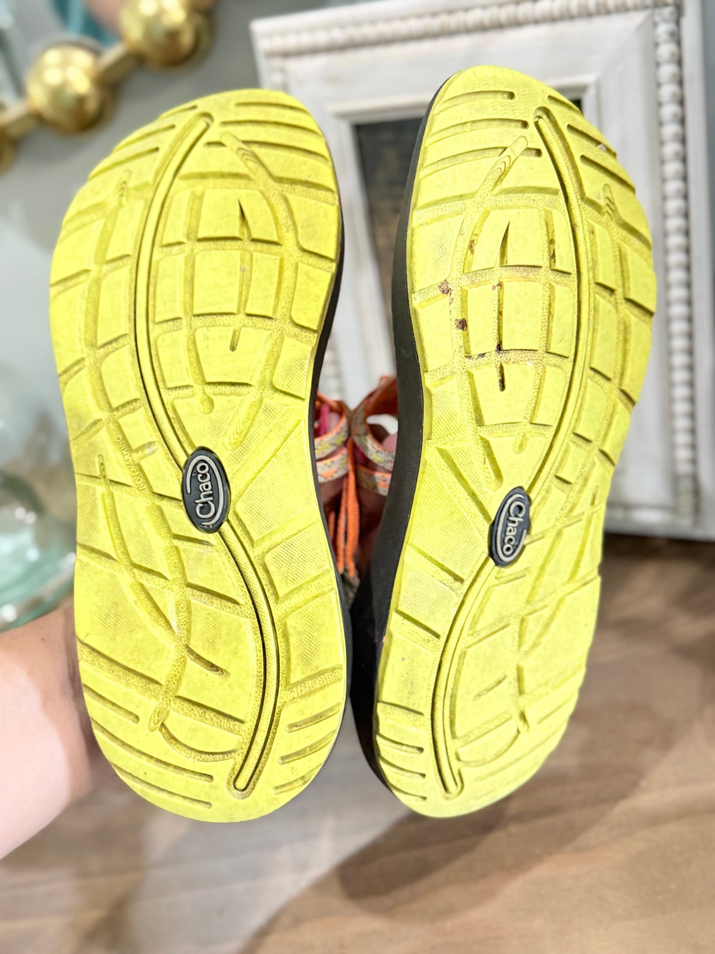 Womens Chacos Sandals Orange Strap Size 8 EUC