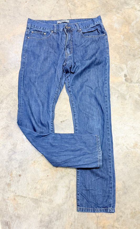 Womens Givenchy Skinny Jeans Size 32 EUC