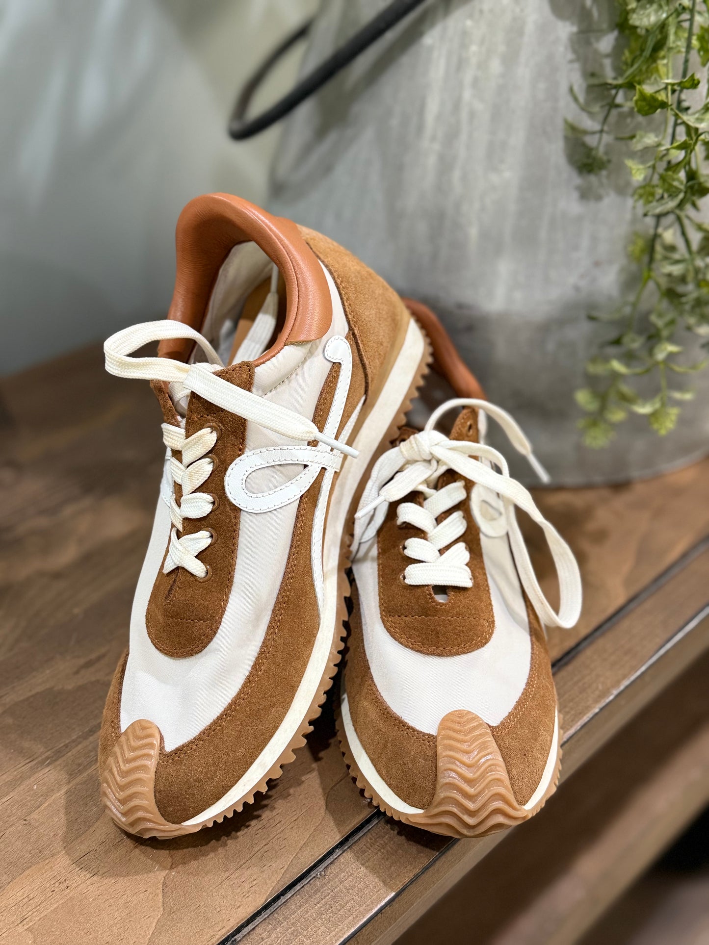 Womens LOEWE Sneakers Size 40