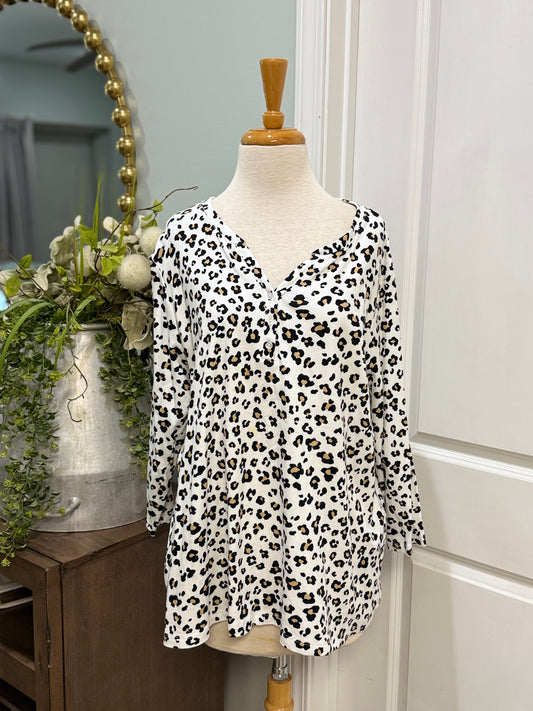 Womens Kim Rogers Leopard Blouse Size 1X