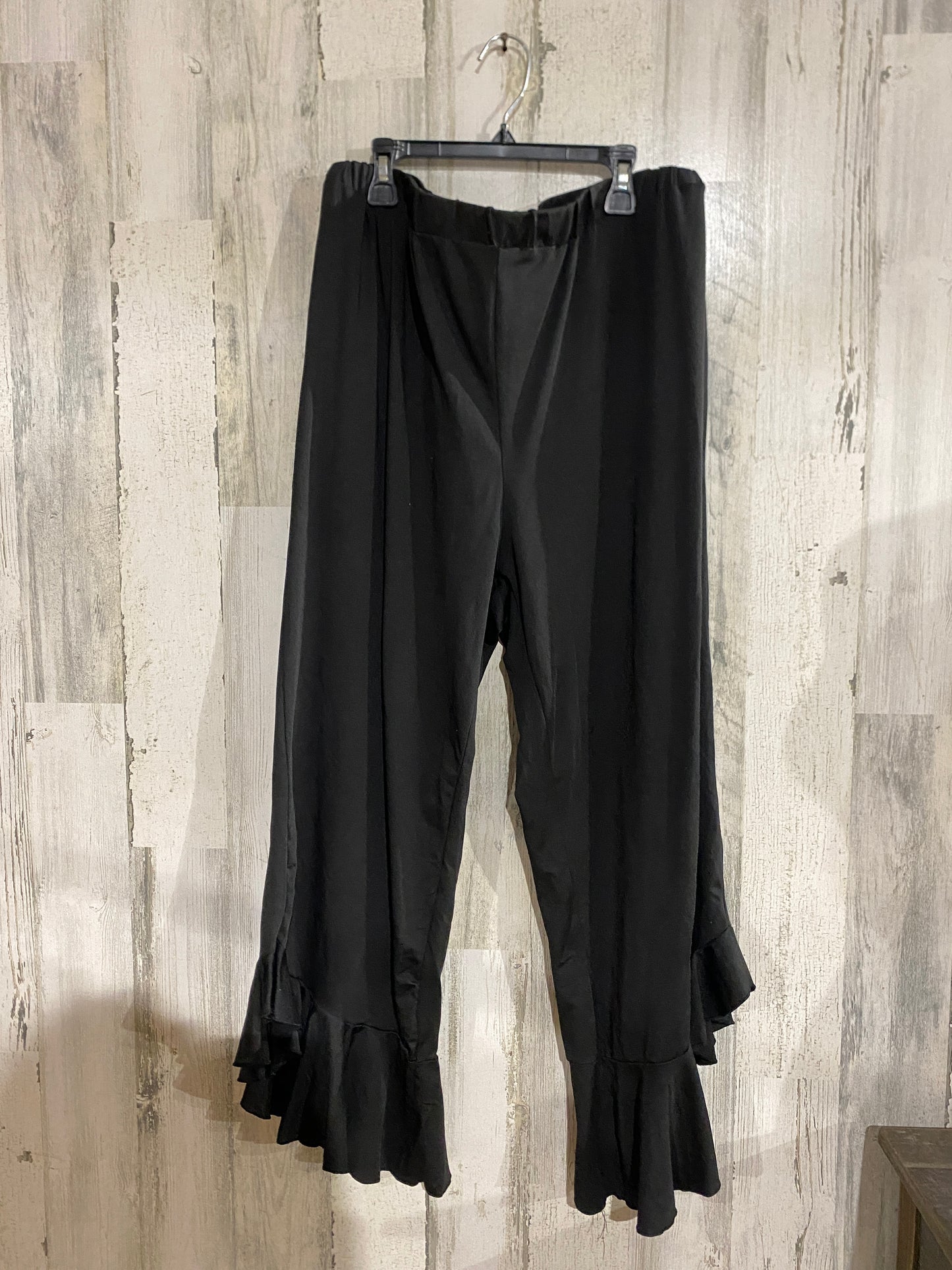 Womens Black Ruffle Trim Flares 2x