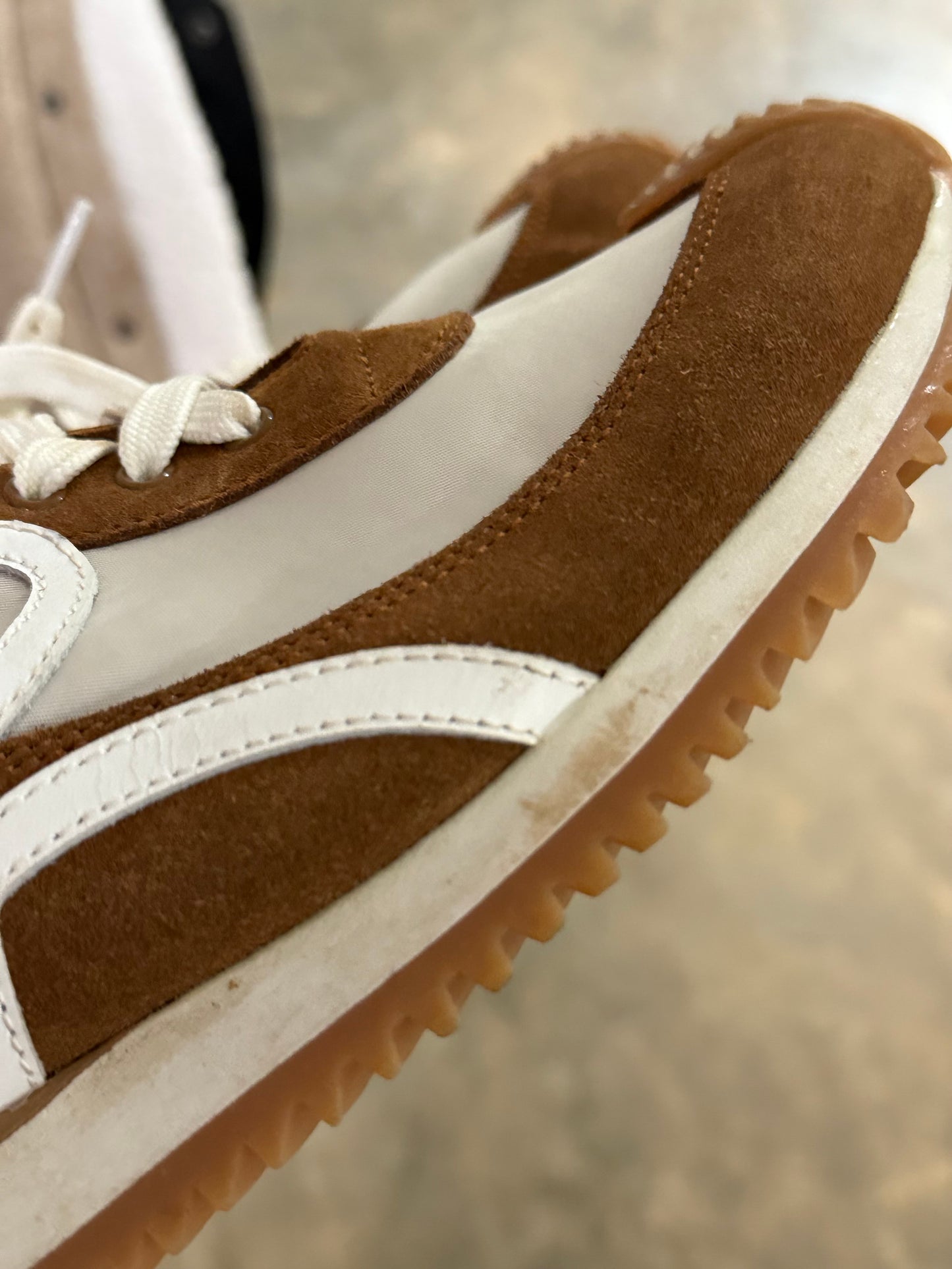 Womens LOEWE Sneakers Size 40