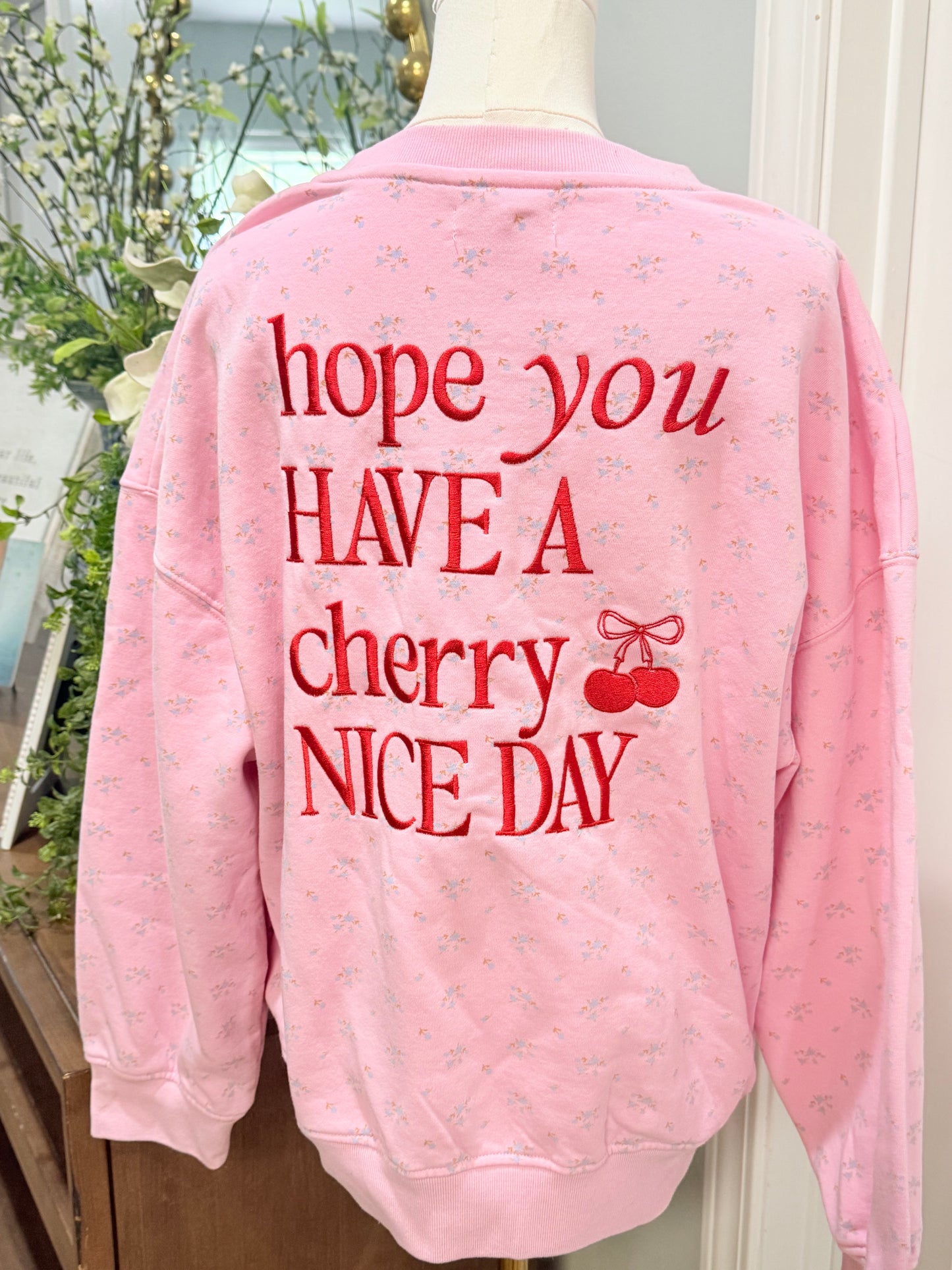 Womens Simply Southern Cherry Sweathshirt Large EUC