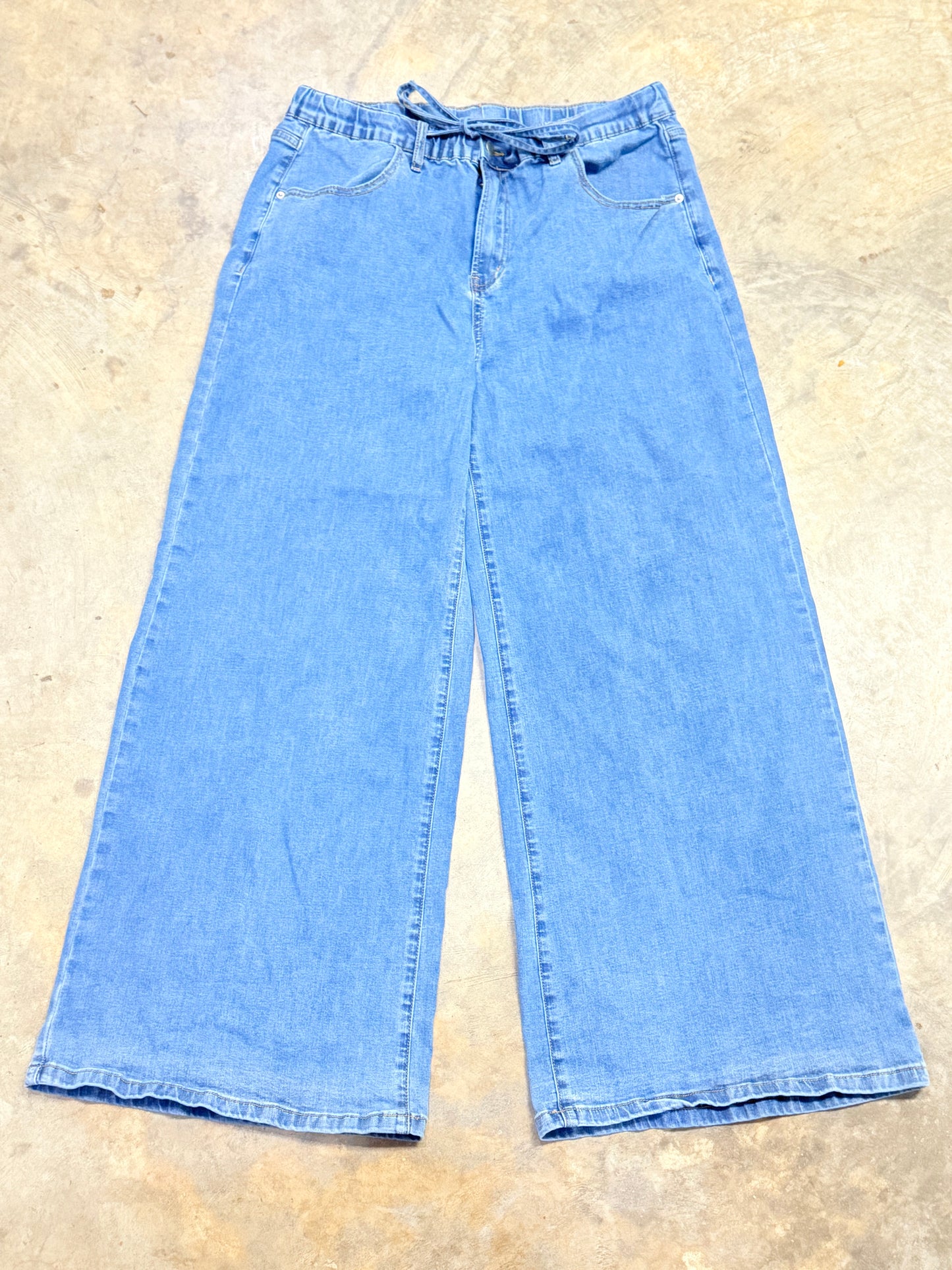 Womens Pull On Wide Leg Jeans Size 14 EUC