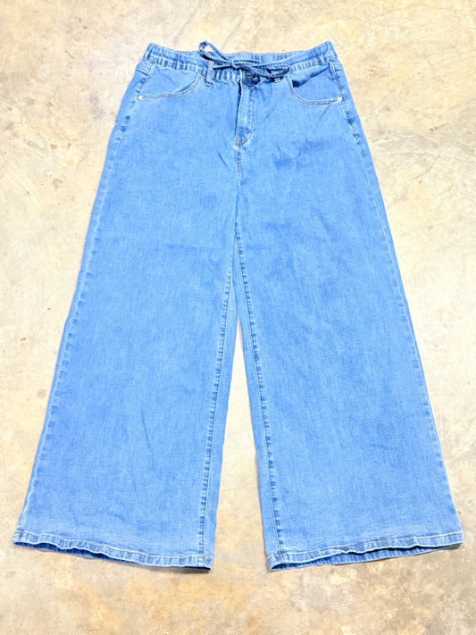 Womens Pull On Wide Leg Jeans Size 14 EUC
