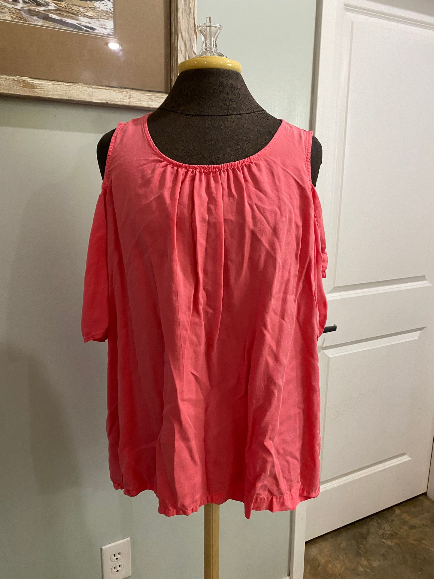 Womens Crown & Ivy Cold Shoulder Blouse Size XL