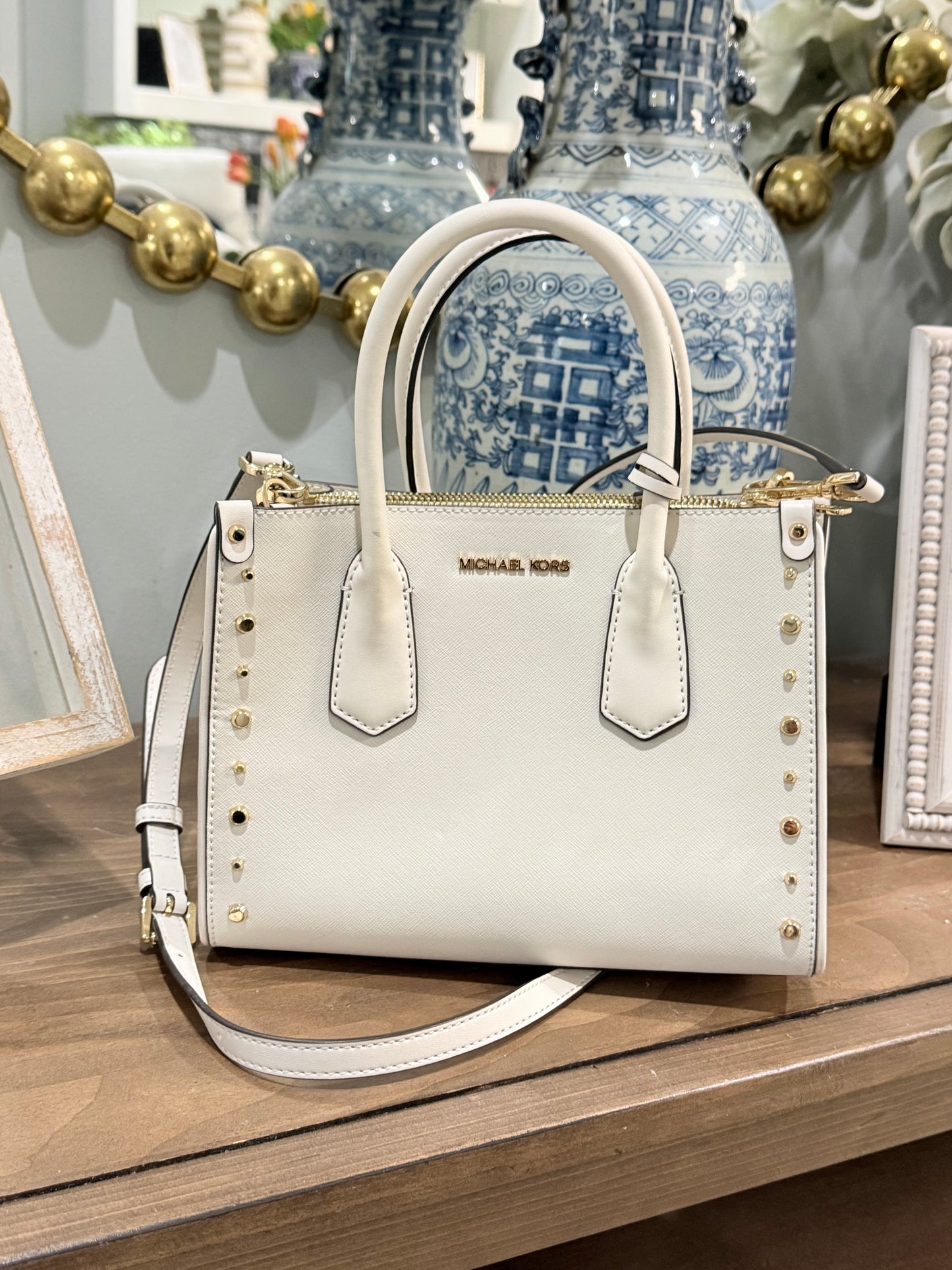 Michael Kors White Handbag EUC