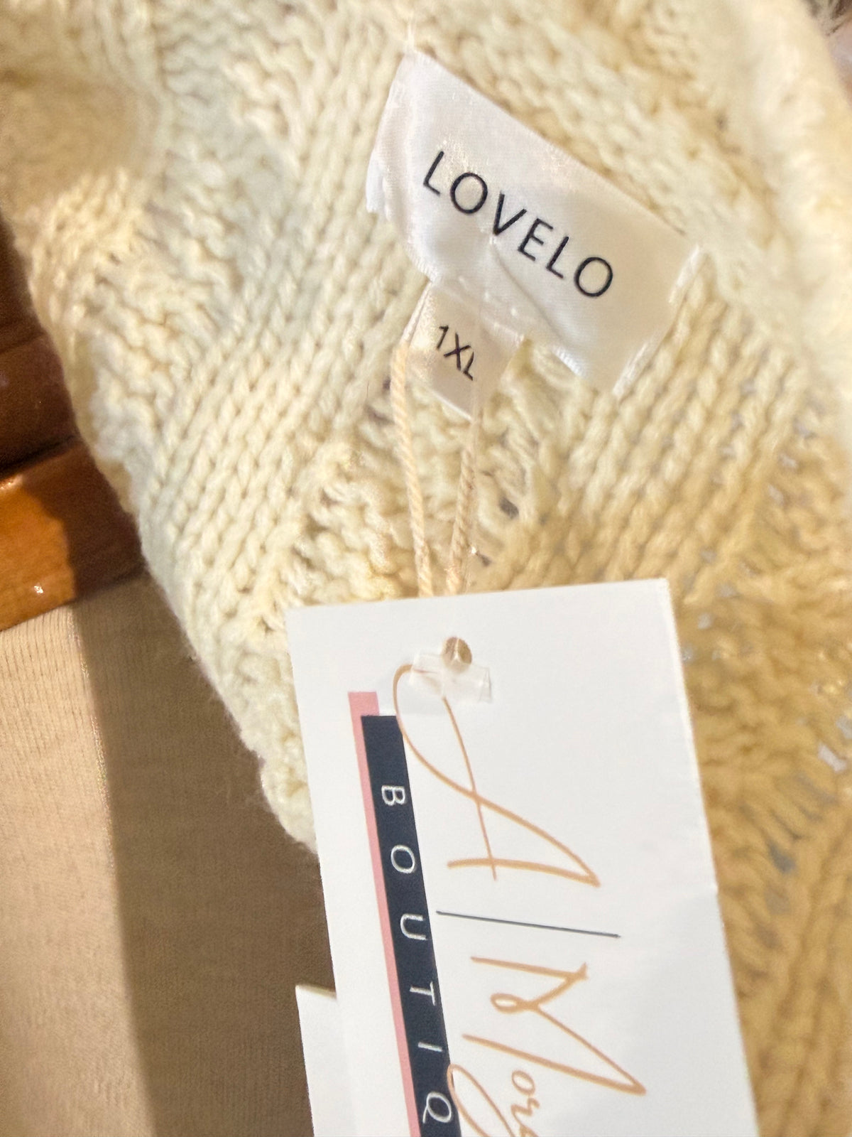 Women Lovelo Knit Sweater 1XL NWT