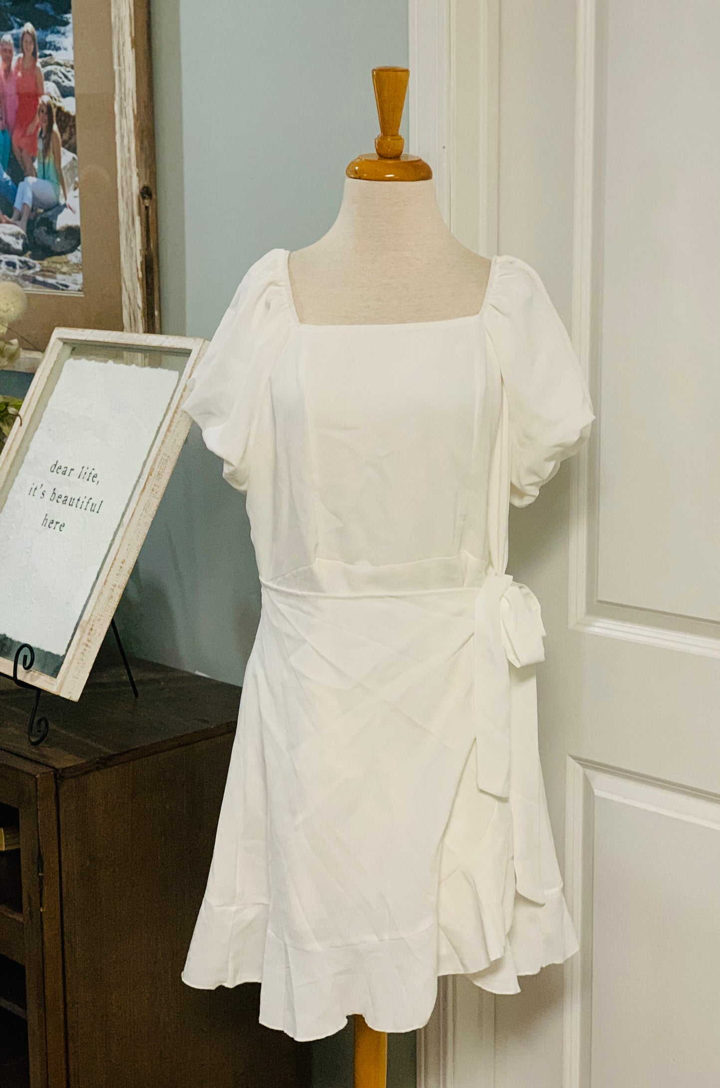 Womens White Ruffle Dress Size XL
