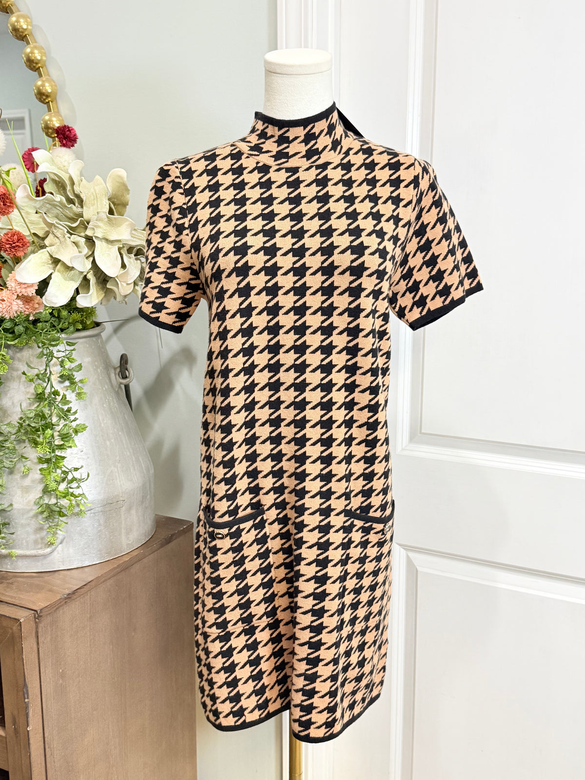 Womens Houndstooth Midi Dress Small NWT