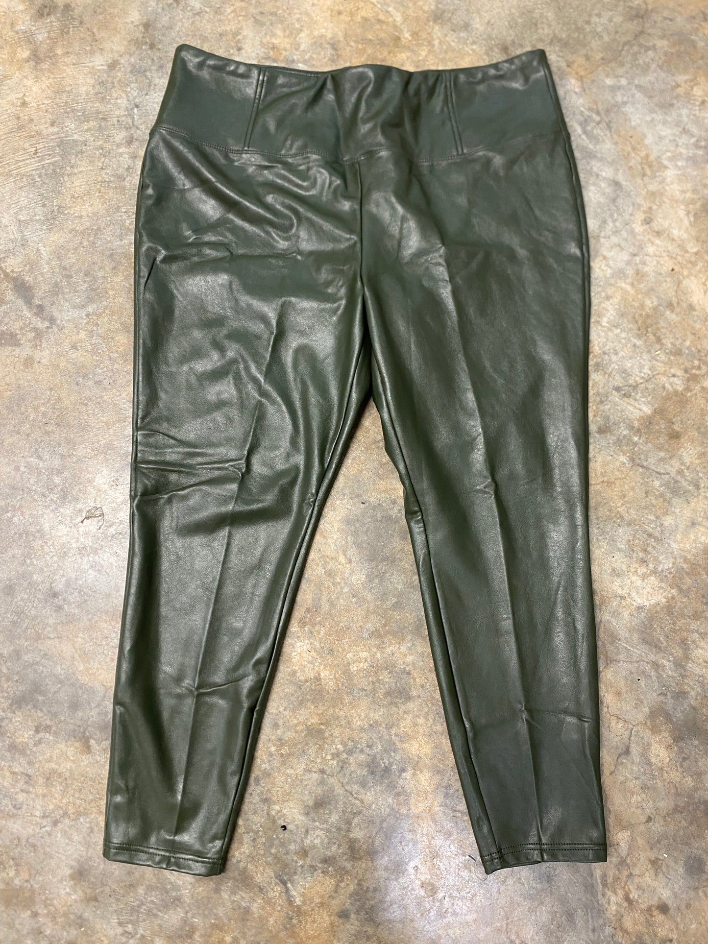 Womens Tinseltown Faux Leather Leggings 2X