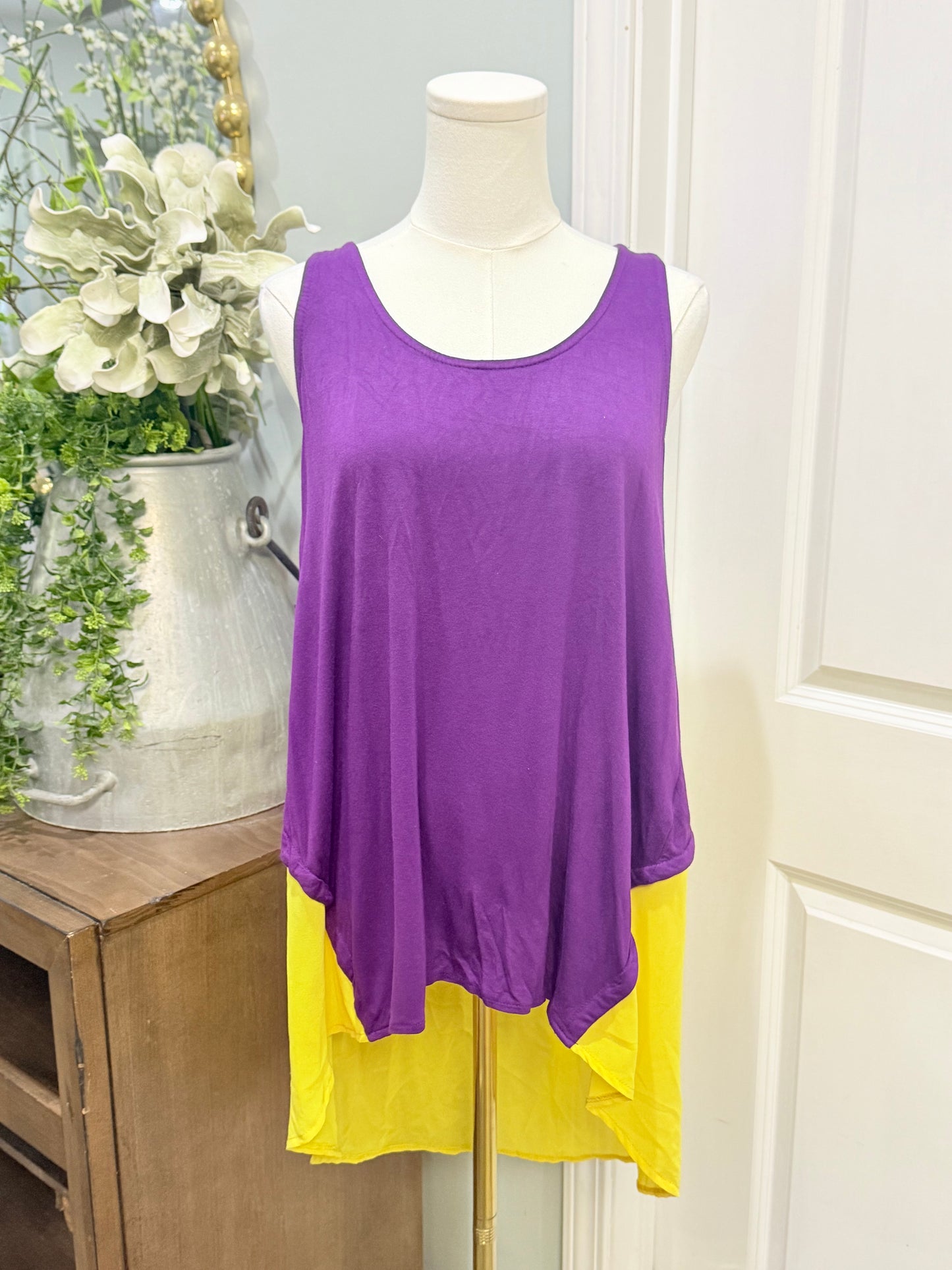 Womens Umgee Purple & Yellow Tank Small EUC
