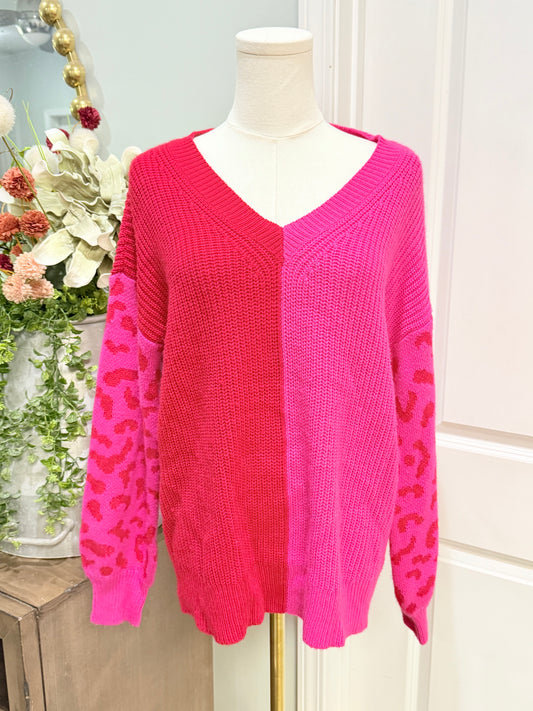 Womens Red/Pink Leopard Knit Sweater Small EUC