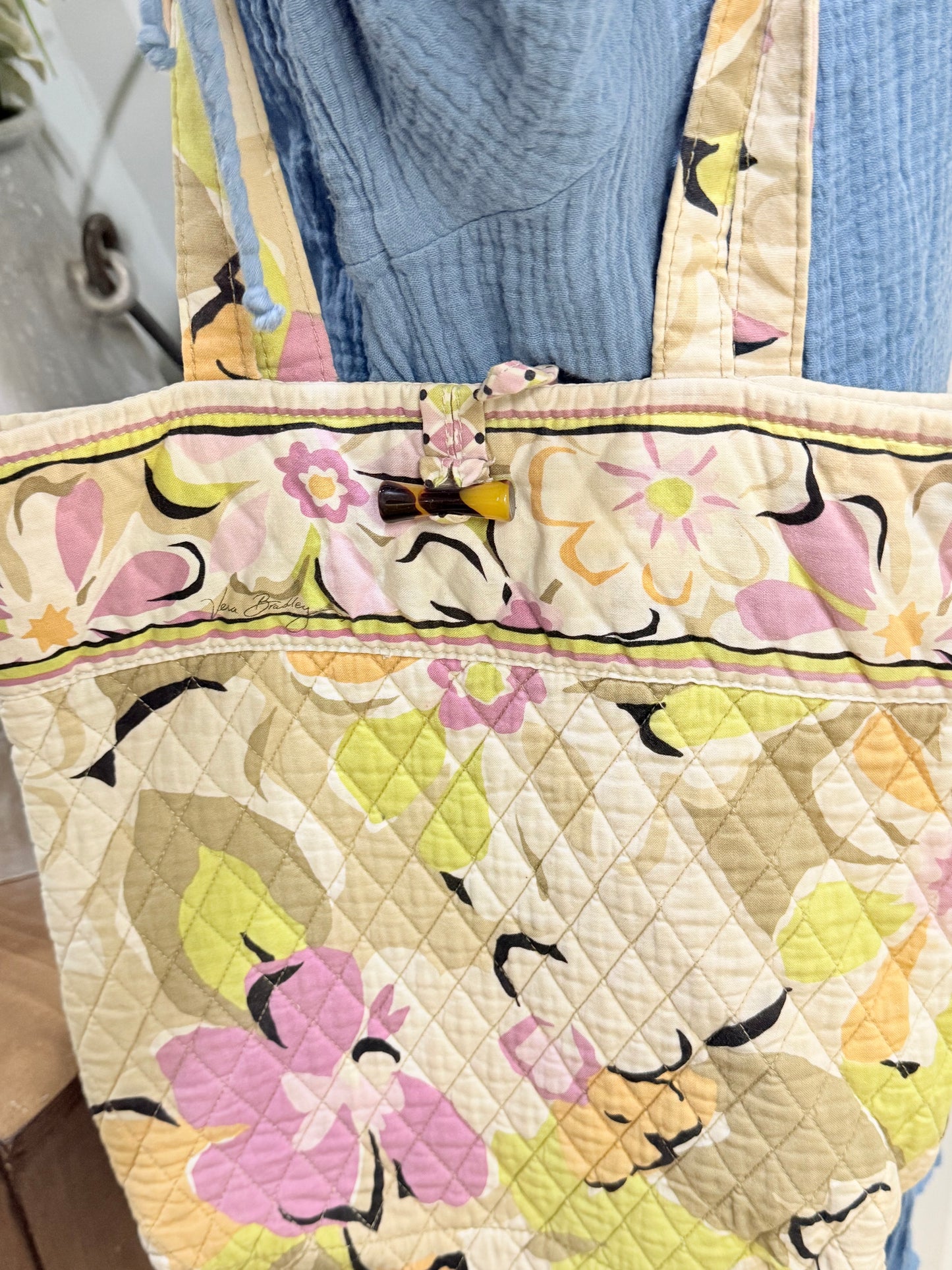 Vera Bradley Quilted Purse EUC Hope Garden Print