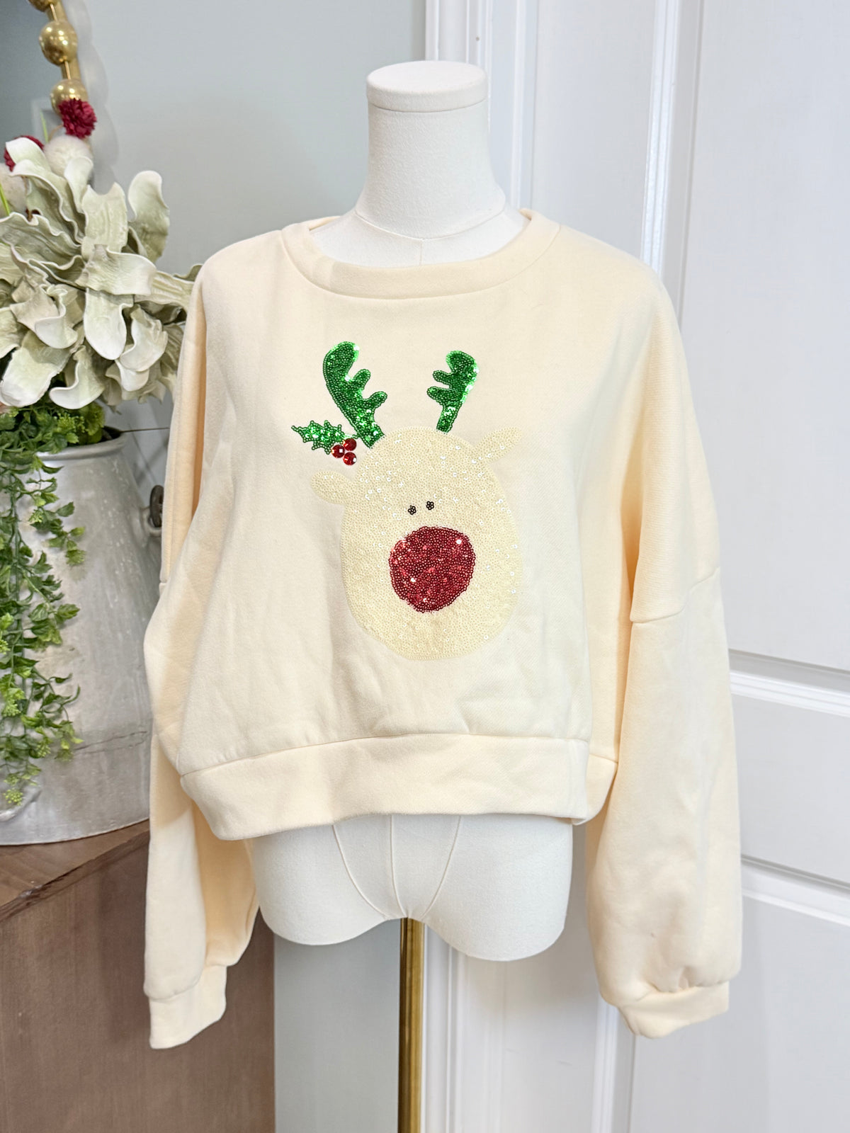 Womens Peach Love Christmas Sweatshirt Medium NWt