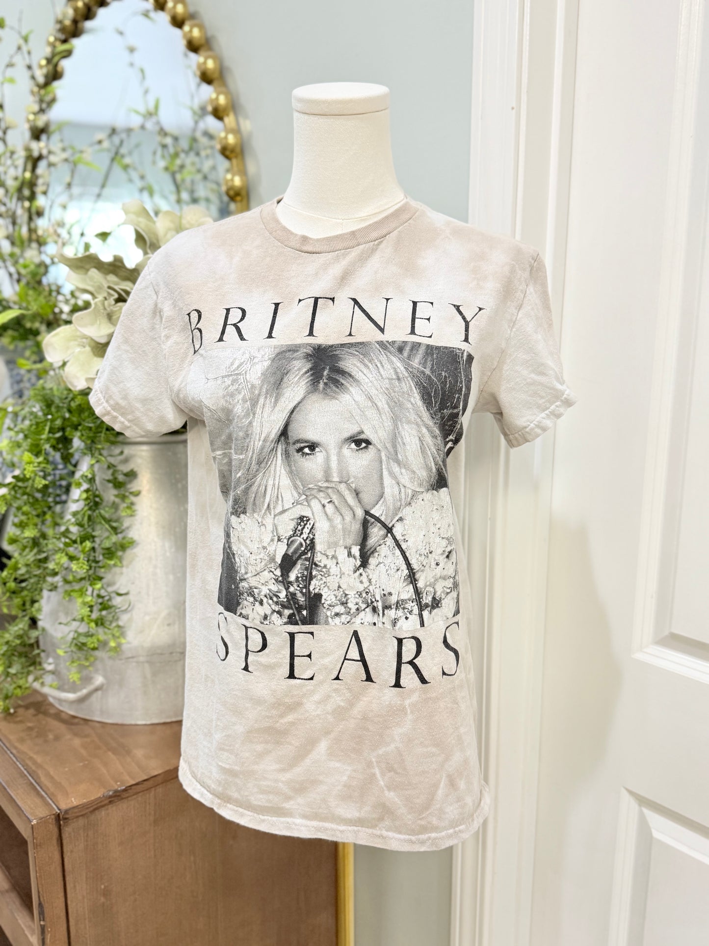Womens Britney Spears Tshirt Small EUC