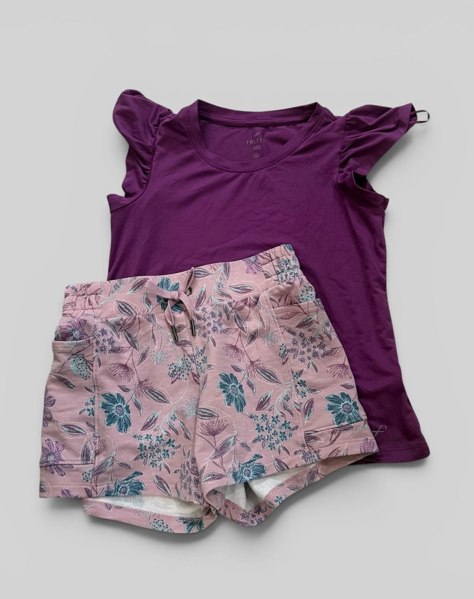 Girls 2pc Freely Short Set Size Medium EUC