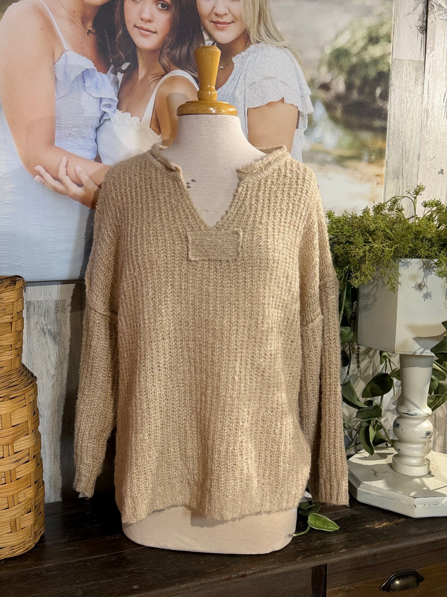 Womens Very J Sweater Size Large