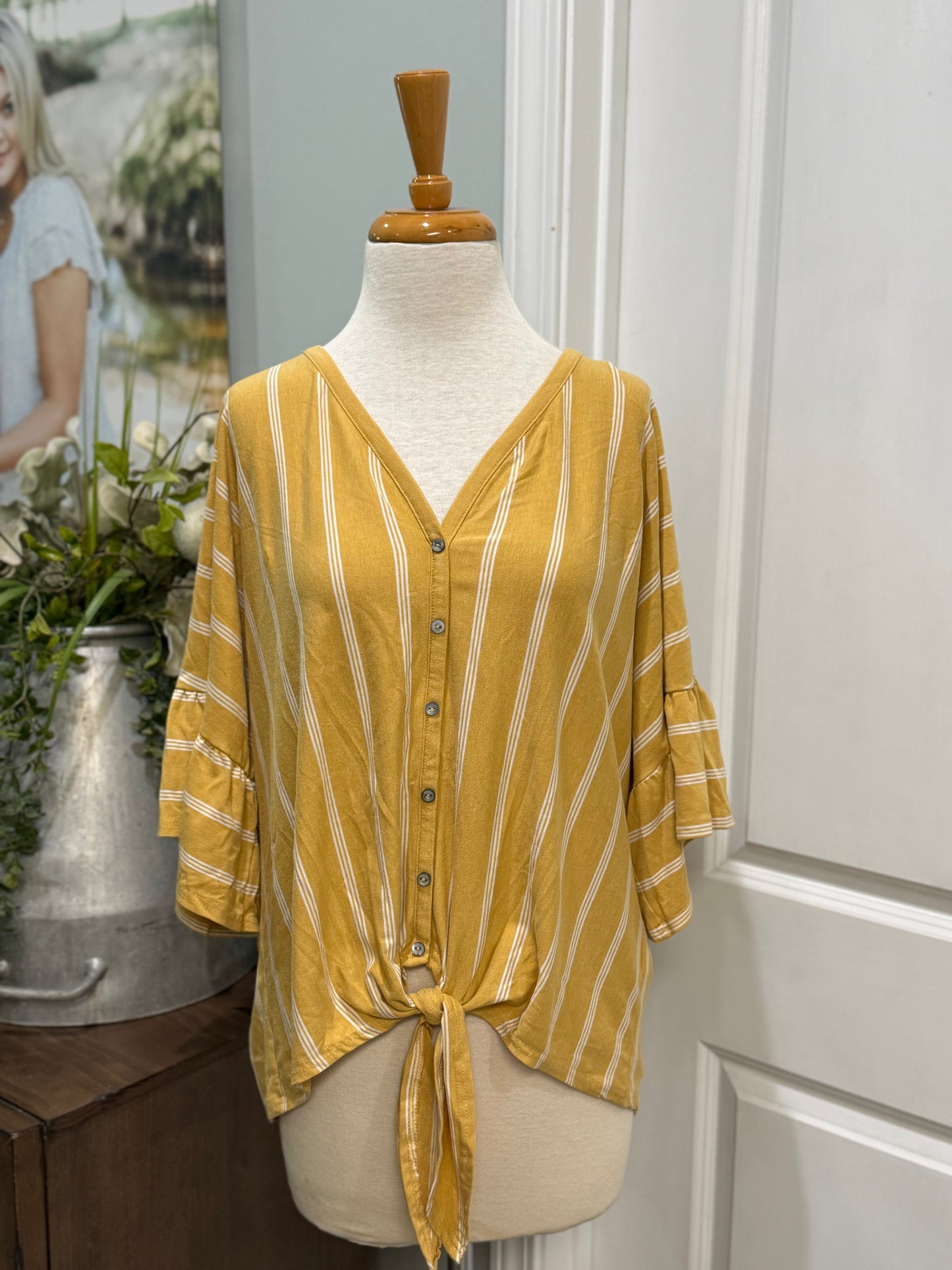 Womens She+Sky Blouse Size Large