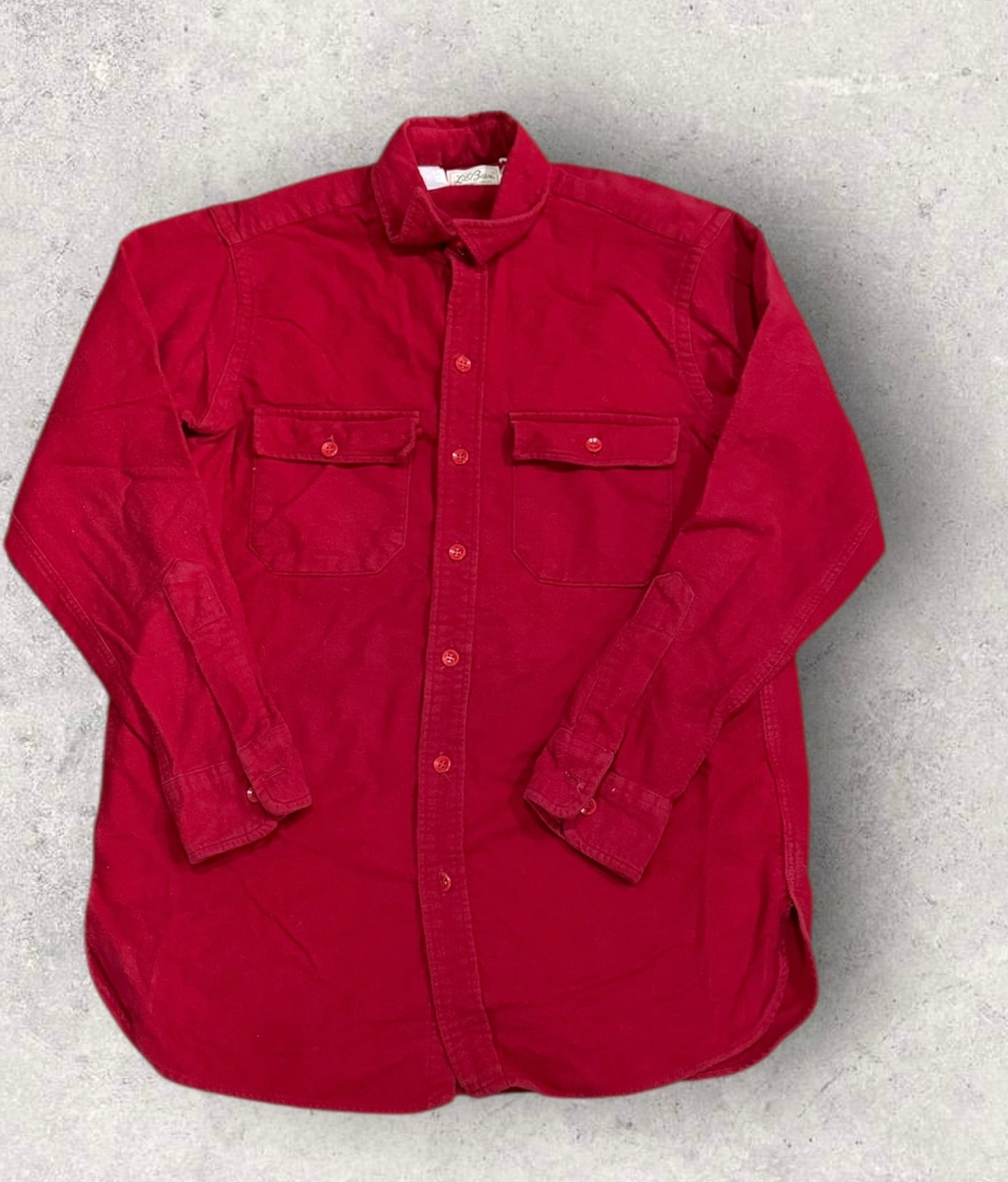 Mens LL Bean Button Down Size Medium 15 1/2