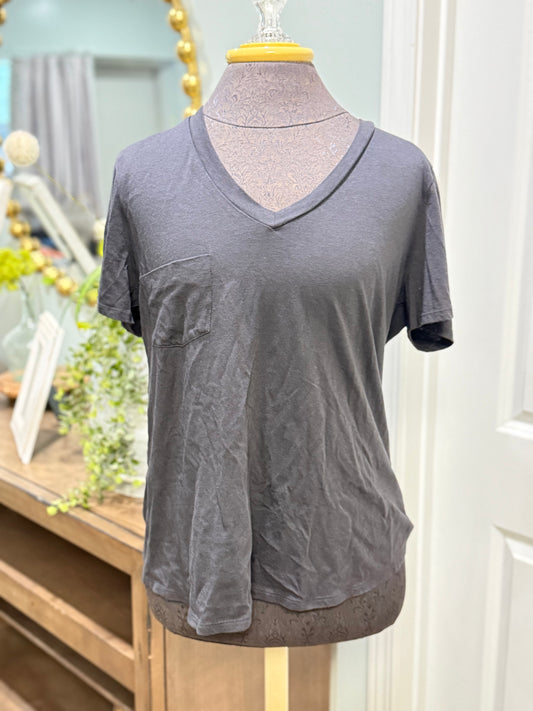 Womens Black Pocket Tshirt XL EUC
