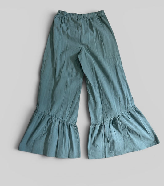 Womens Blue Ruffle Pants Size Large EUC