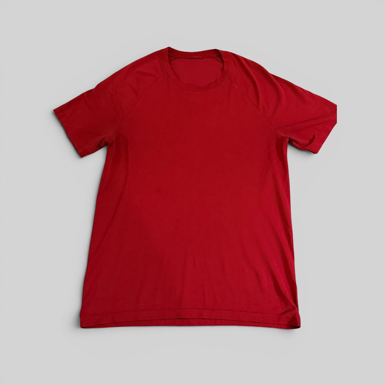 Mens Red Lululemon Tshirt Size Medium EUC