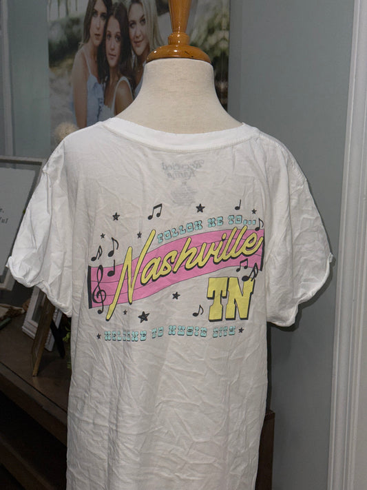Womens Nashville Tshirt Size XL